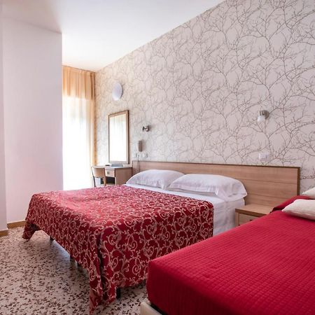 Hotel Ravello Adults Only Rimini Dış mekan fotoğraf