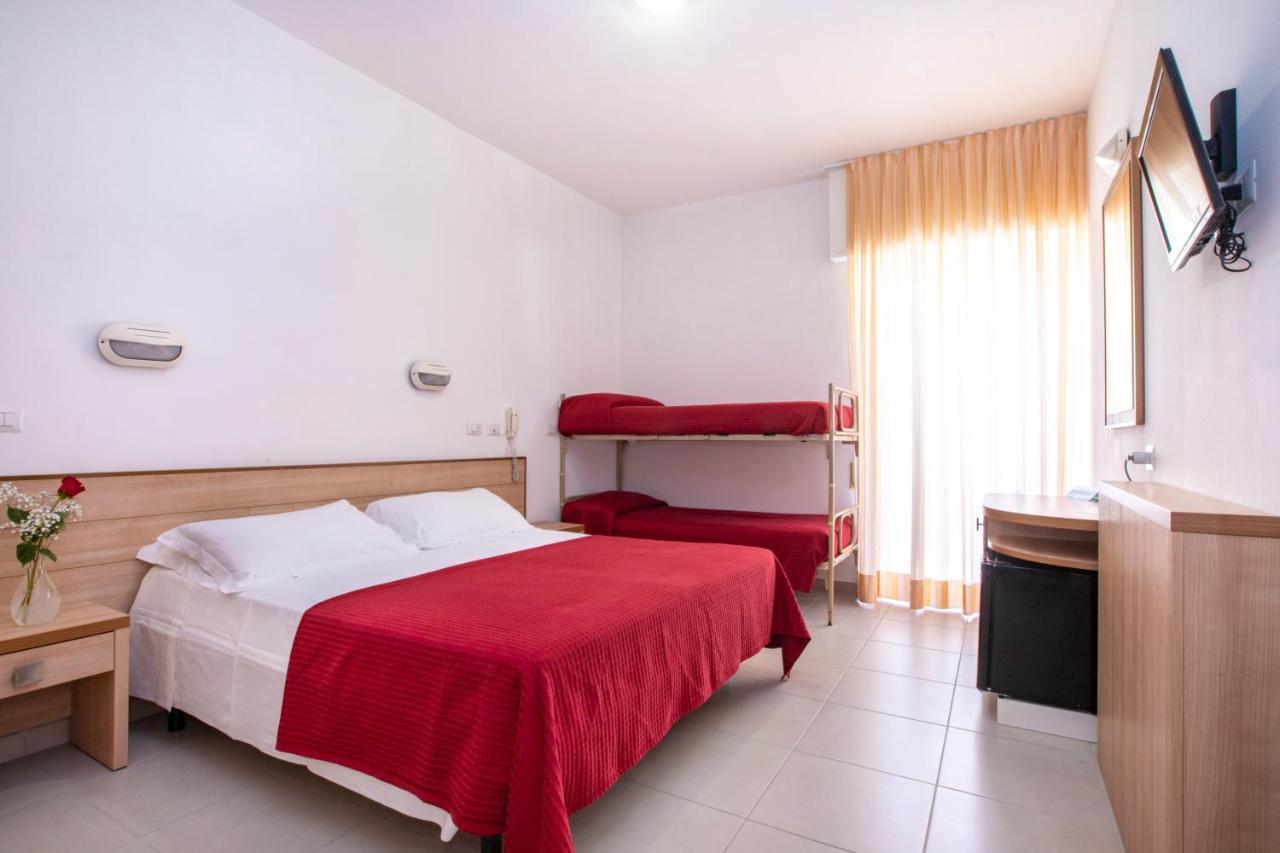 Hotel Ravello Adults Only Rimini Dış mekan fotoğraf